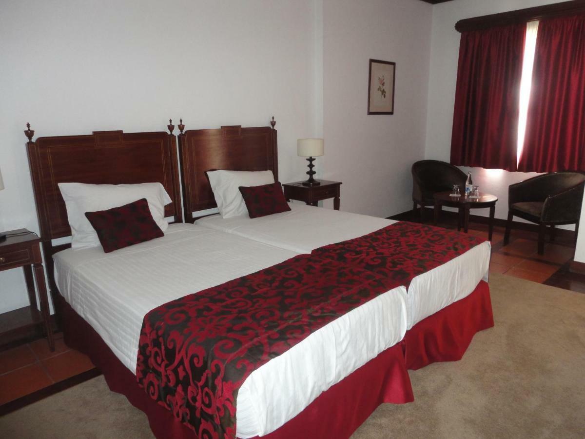 Hotel Rural Quinta De Santo Antonio Элваш Экстерьер фото