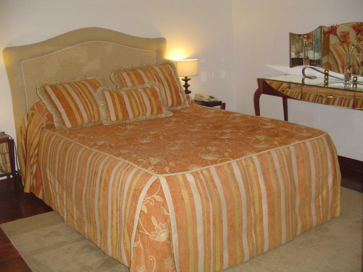 Hotel Rural Quinta De Santo Antonio Элваш Экстерьер фото