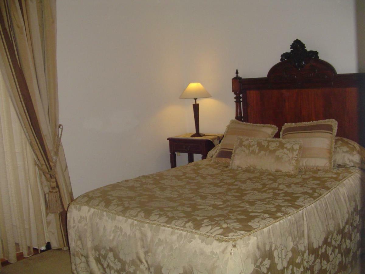 Hotel Rural Quinta De Santo Antonio Элваш Экстерьер фото